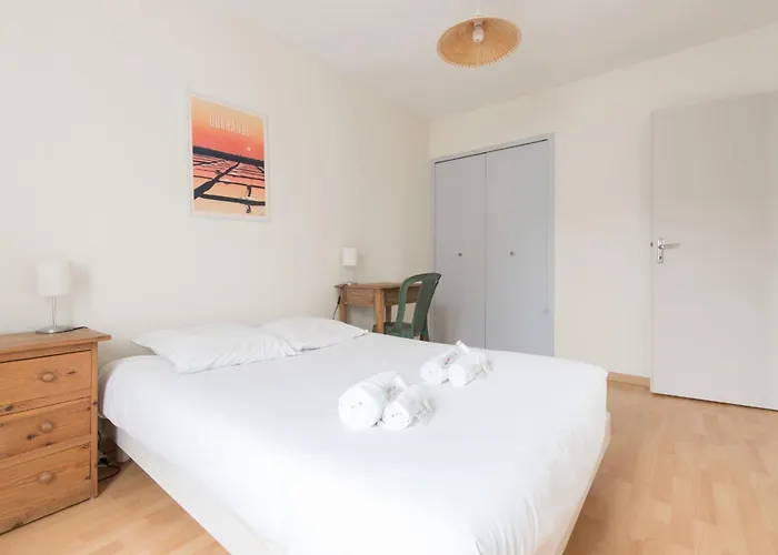 Prázdninový dům Les Ajoncs - 300m De La - Parking *